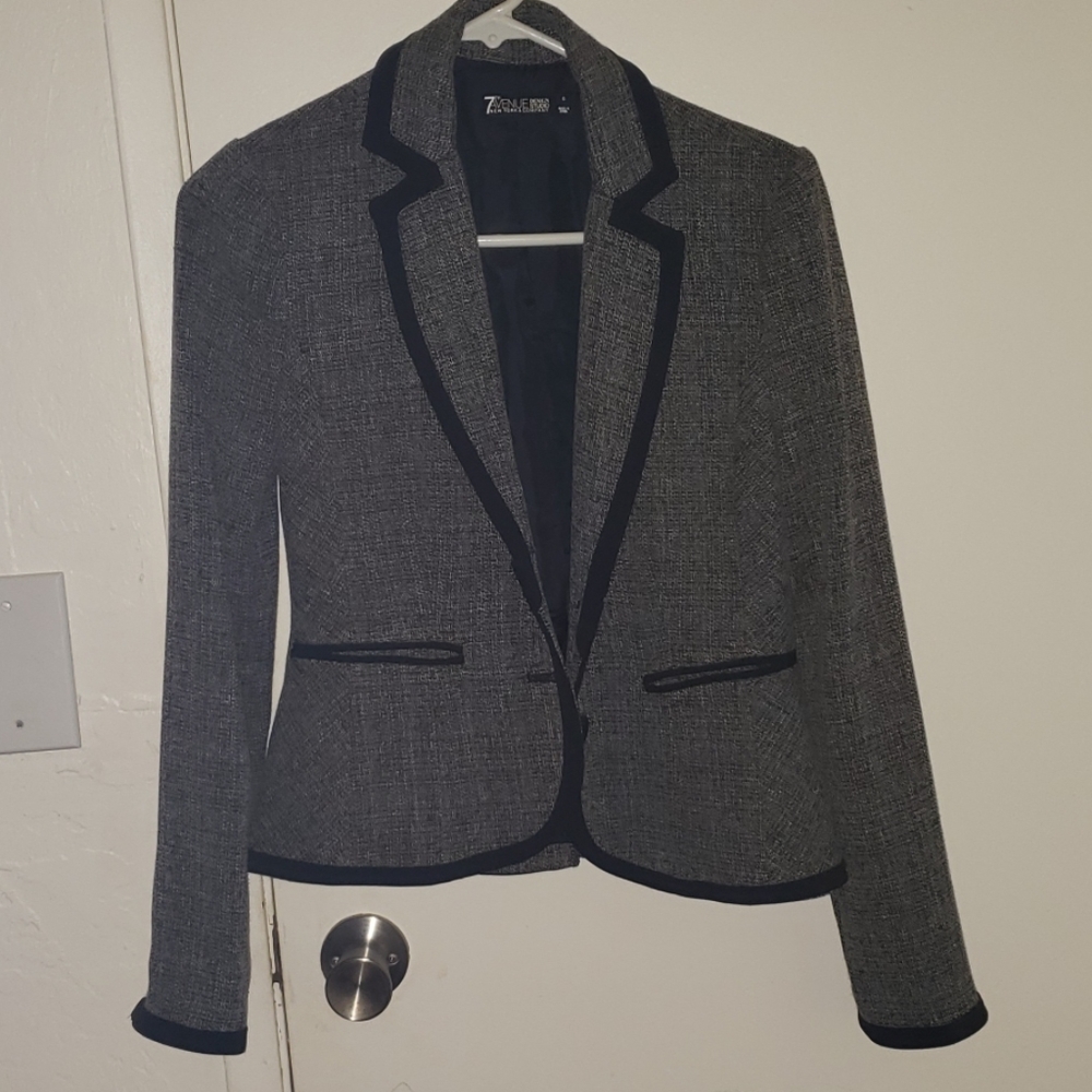 Womens Blazer - Picture 2 of 4